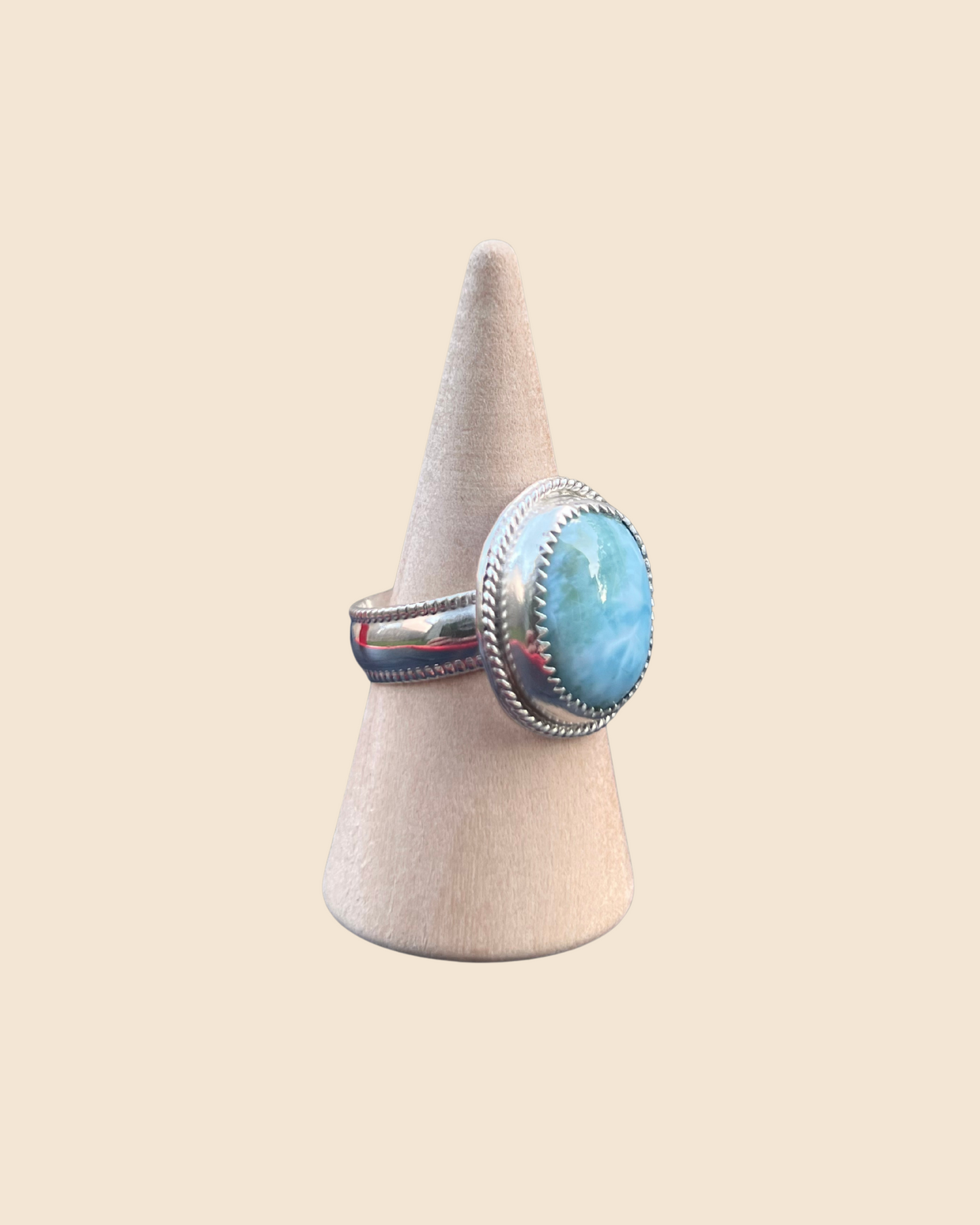 The Oasis Ring - Size 6.5