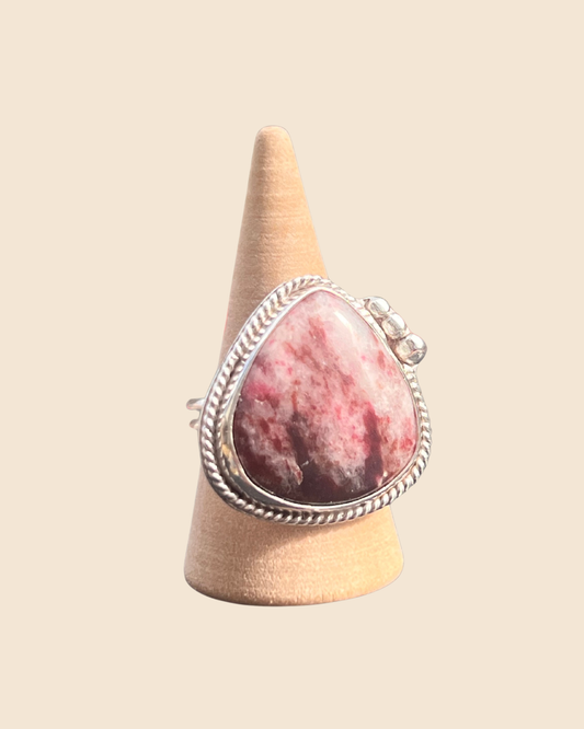 The Rooted Red Ring - Size 9